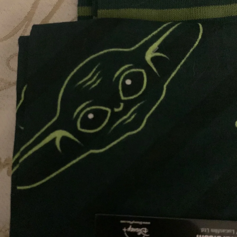 NWT Star Wars Mandalorian Grogu Baby Yoda Sock & Bandana Set Size 6-12